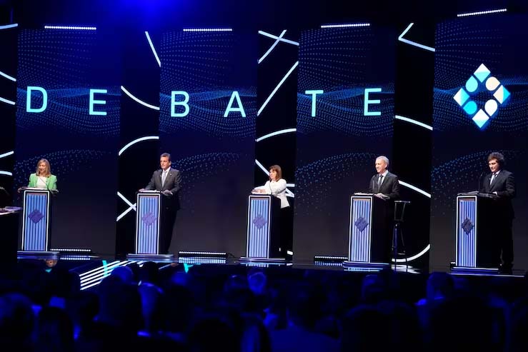 Primer debate presidencial: «Milei es un gatito mimoso del poder económico»