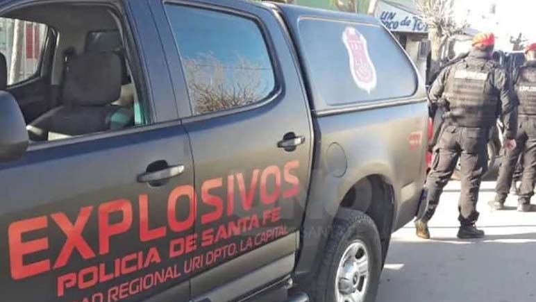 Dejaron un artefacto explosivo y una nota amenazante en una escuela de Villa Gobernador Gálvez