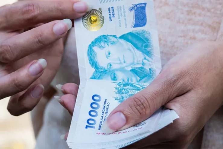 La clase media al límite: más de la mitad usó ahorros o deuda para sobrevivir en el segundo trimestre