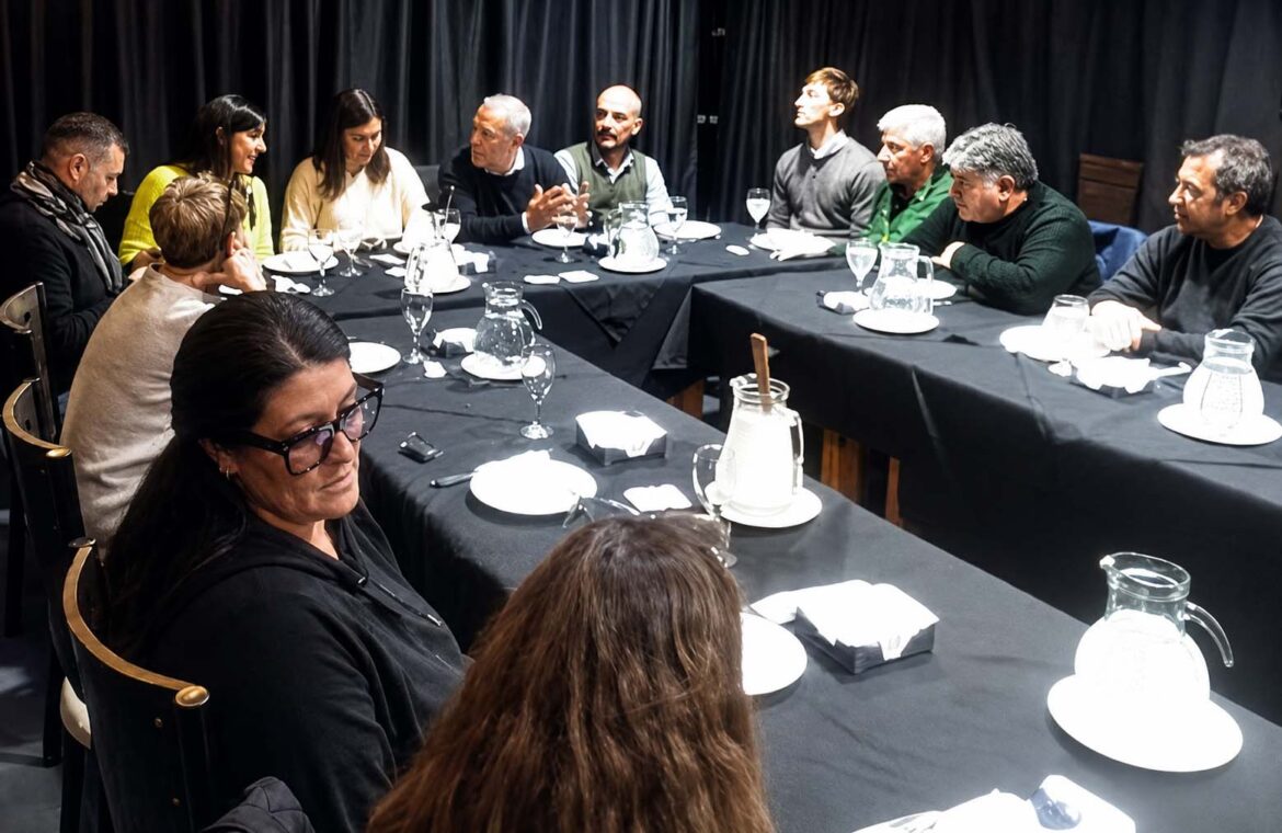 Reunión de Comisión Directiva del CCA con Concejales de la ciudad